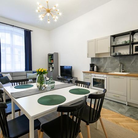 Wawelove Spacious 3 Bedroom Apt 1 Min To Main Sq! Kraków Exteriör bild